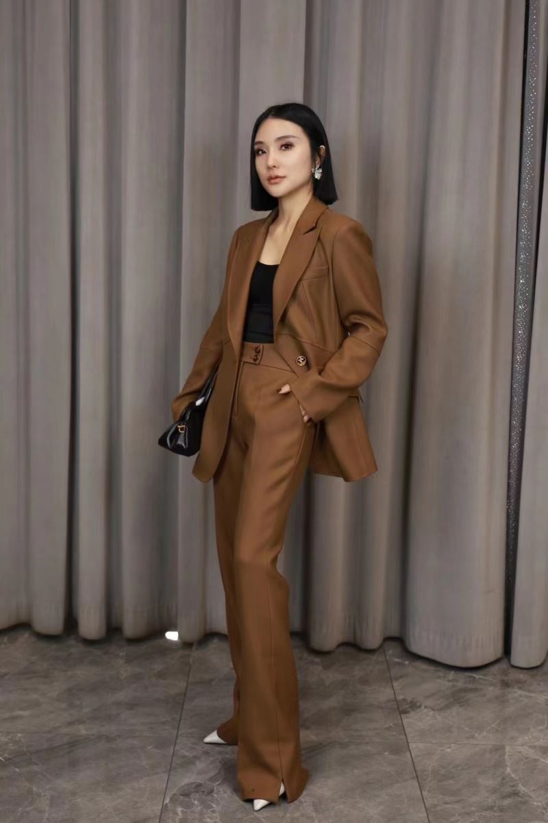 Louis Vuitton Long Suits